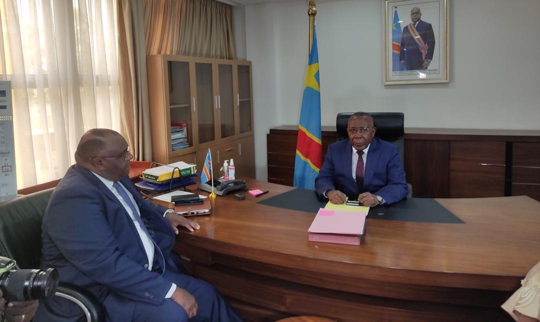 RDC: nommés à la défense et l’économie, Jean Pierre Bemba et Vital kamerhe prennent officiellement le bâton de commandes